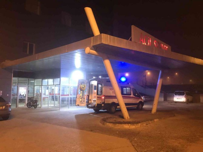 Otomobilin Çarptığı Yaya Hastanelik Oldu