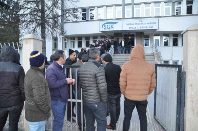 Yılın Son Günü Eyt Kuyruğu