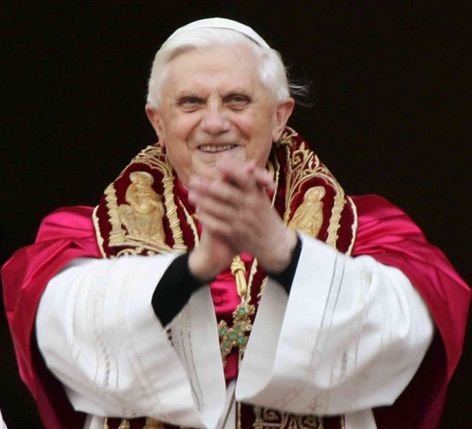 Eski Papa 16. Benedict, 95 Yaşında Hayatını Kaybetti