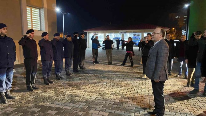Yılbaşı Denetimine Çıkan Vali Tutulmaz’dan Sahte Alkol Açıklaması