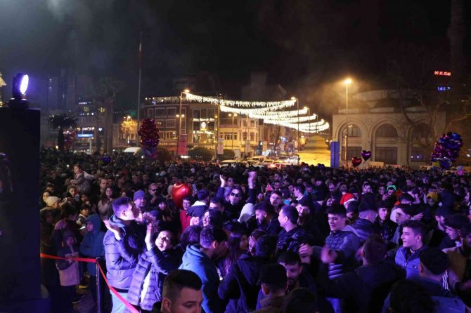 Bandırma 2023’e Merhaba Dedi