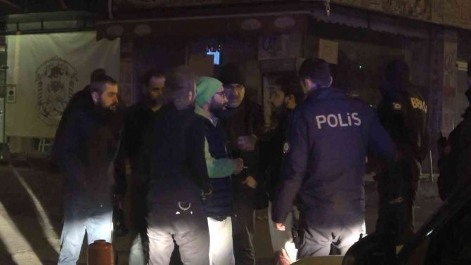 Bursa’da Sözlü Tartışma Silahlı Kavgaya Dönüştü: 1 Ağır Yaralı