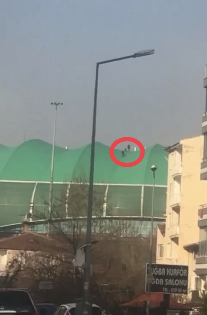 Bursa’da Yaşanan İlginç Anlar Kameralarda