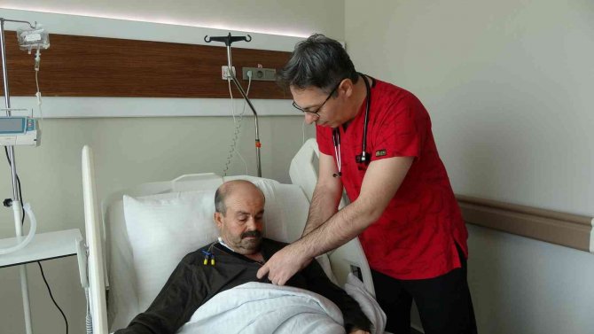 Kapalı Bypass Ameliyatıyla 3 Günde Taburcu Edildi