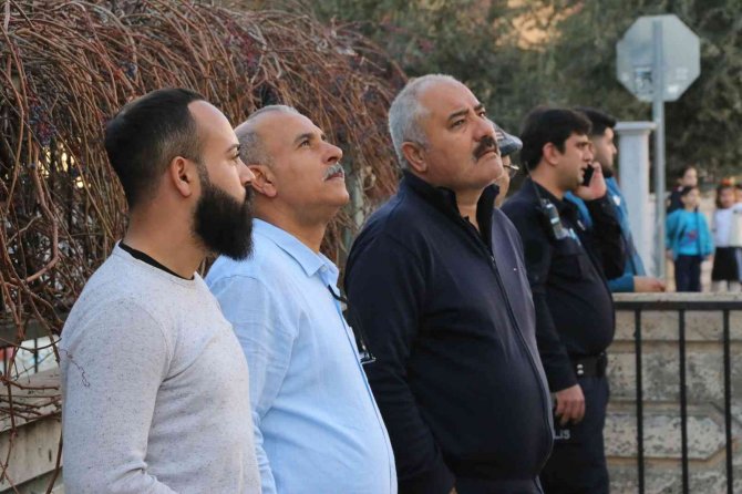 Evde Unuttuğu Telefon Polisi Alarma Geçirdi