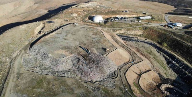 Elazığ’da 130 Bin Ton Çöp, 11 Bin Haneye Elektrik Olarak Geri Döndü