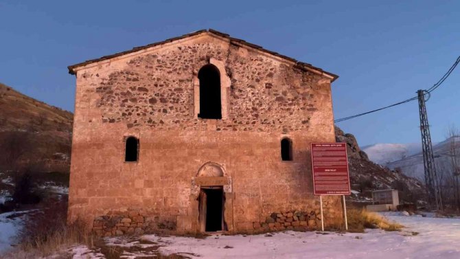 Yeni Yıla Yıldızlar Altında Girdiler