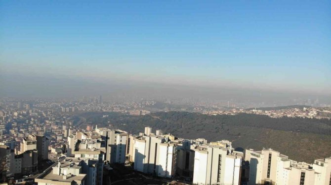 İ̇stanbul Anadolu Yakası Yeni Yılın İlk Gününde Sise Büründü