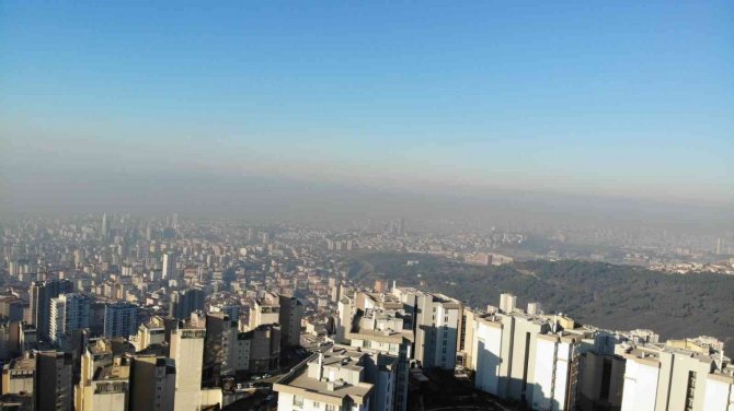 İ̇stanbul Anadolu Yakası Yeni Yılın İlk Gününde Sise Büründü