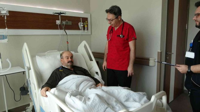 Kapalı Bypass Ameliyatıyla 3 Günde Taburcu Edildi