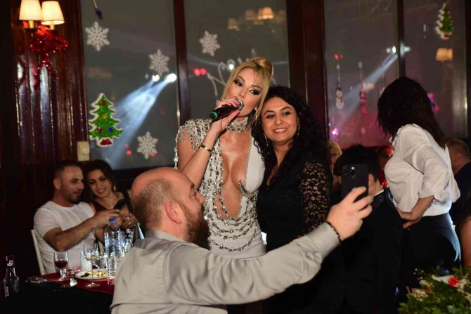 Bursalılar Yılbaşında Doyasıya Eğlendi