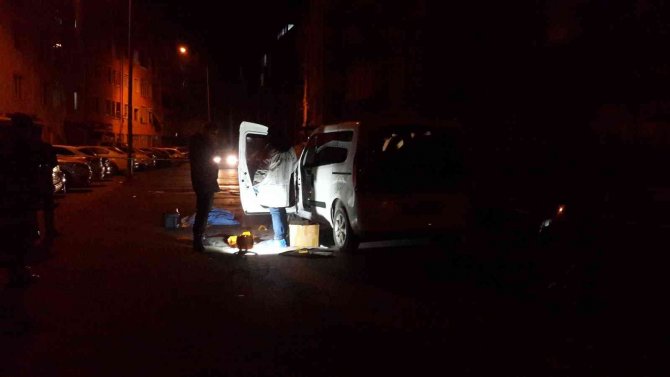Kırklareli’nde Aracına Binerken Tüfekle Vurulan Kişi Hayatını Kaybetti