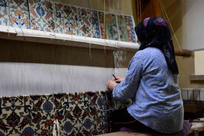 180 Yıldır Sarayları Renklendiren Fabrika: Hereke