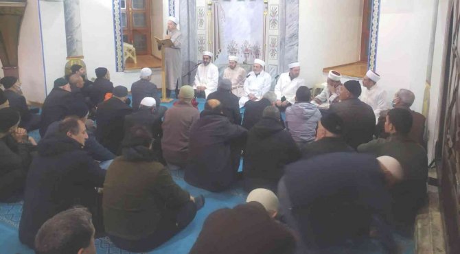 Kütahya Ulu Camii’nde Yeni Yılın İlk Sabah Namazı Buluşması