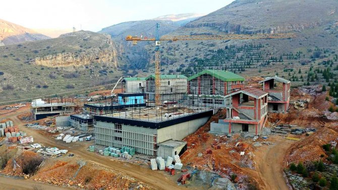 Başkan Gürkan: “Malatya’ya Yakışan Bir Gençlik Kampı Olacak”