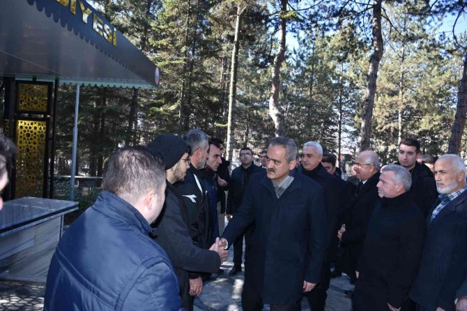 Milli Eğitim Bakanı Özer, Kastamonu’da Cenaze Törenine Katıldı