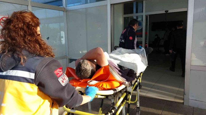 Samsun’da Pazarcılara Silahlı Saldırı: 2 Yaralı