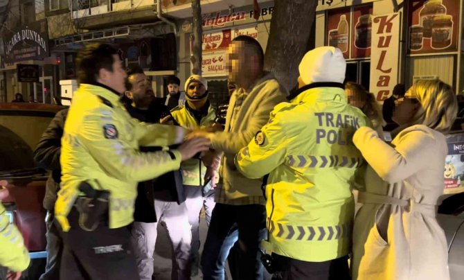 Bursa’da Alkol Testini Reddeden Sürücü Polise Zor Anlar Yaşattı