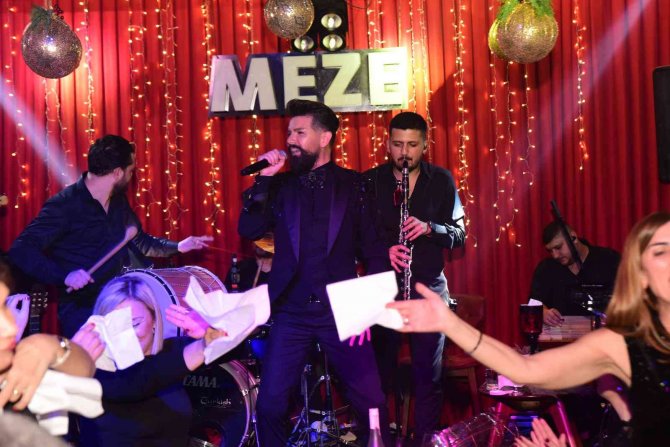 Bursalılar Yılbaşında Doyasıya Eğlendi