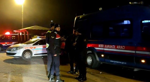 Yeni Yılın İlk Saatlerinde Uyuşturucuyla Yakalandılar: 5 Gözaltı