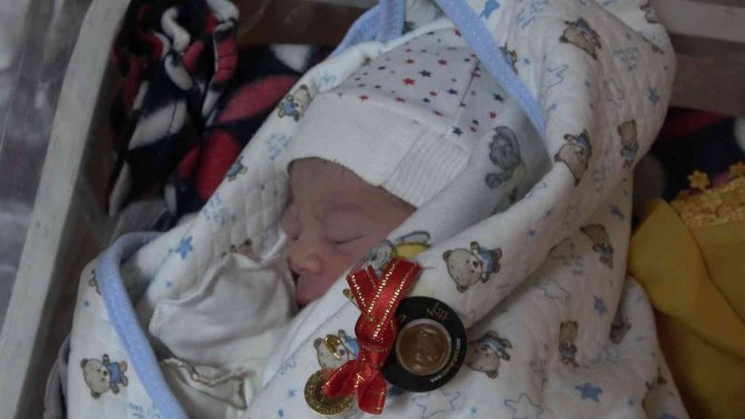 Kırıkkale’de Yeni Yılın İlk Bebekleri Dünyaya Geldi