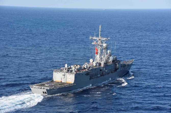 Mavi Vatan’ın Çelik Kalesi Tcg Gediz’de Yeni Yıl Manzaraları