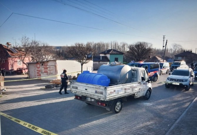 Yozgat’ta Bir Kişi Kamyonette Ölü Bulundu