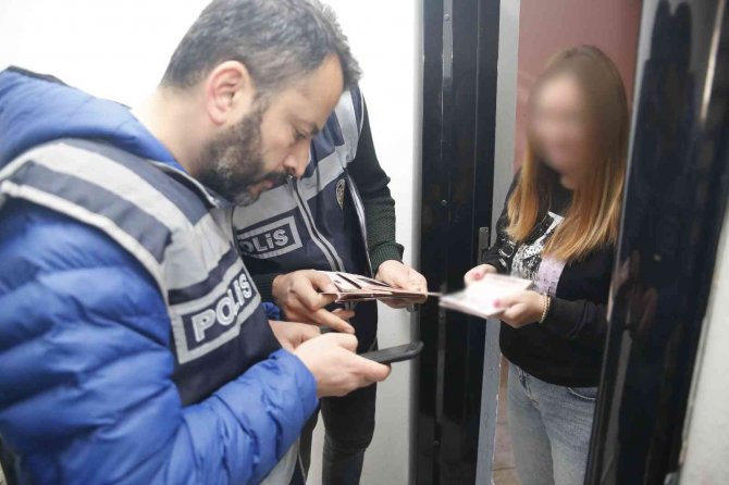 Polisten Günübirlik Konaklama Yapılan Adreslere Denetim