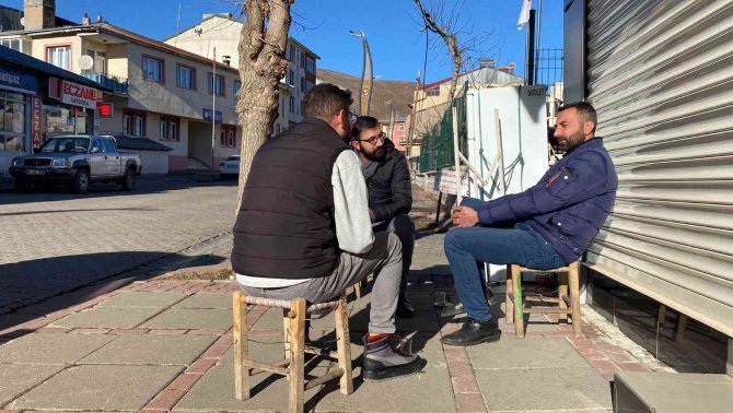 Aralık Ayı Da Bitti, Karlıova’da Beklenen Kar Yağmadı