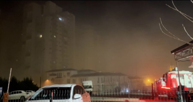 Bursa’da Sisli Hava Etkisini Gösterdi, Görüş Mesafesi 25 Metreye Düştü