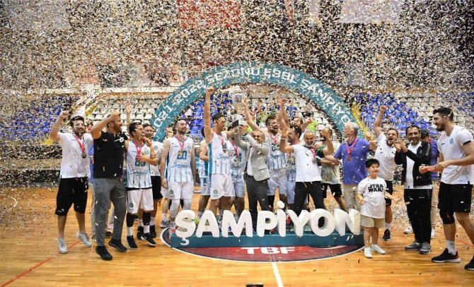 Çayırova Belediyesi 2022’de 417 Madalya, 15 Kupa Kazandı