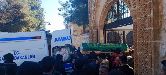Mardin’de Hayatını Kaybeden 6 Kişi Gözyaşları Arasında Defnedilmeye Başlandı