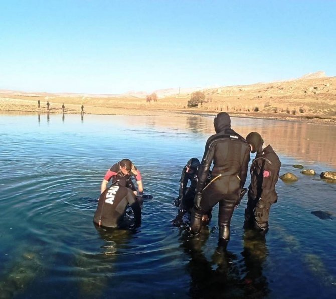 Dicle Nehri’nde Kaybolan Adamın Cansız Bedenine Ulaşıldı