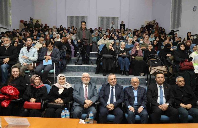 Emekli Diyanet İ̇şleri Başkan Yardımcısı Necmettin Nursaçan, Erü’de Öğrenciler İle Buluştu