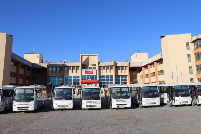 Erzincan Belediyesi 9 Belde Ve 3 Köyde Toplu Taşıma İşini Başlattı