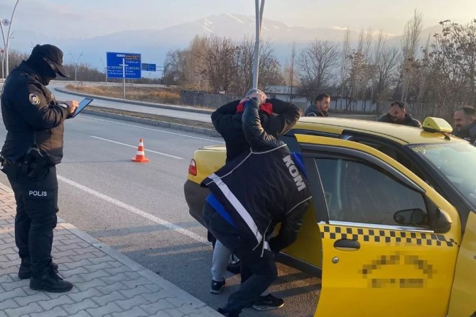 Erzincan’da 59 Sürücüye 61 Bin 166 Lira Ceza Kesildi