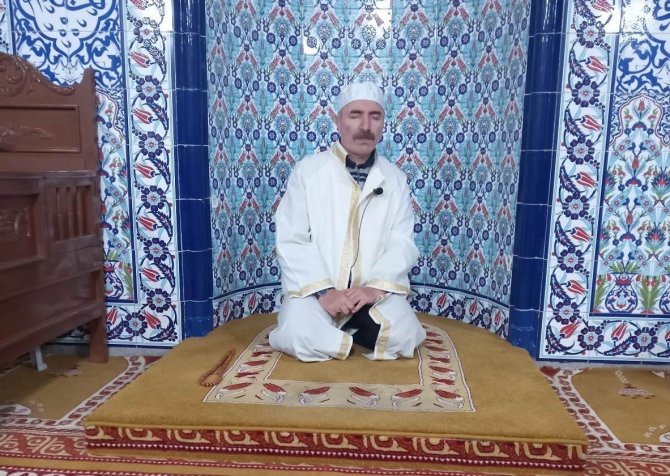 Gediz’de “Ailece Camideyiz, Milletçe Duadayız” Sabah Namazı Buluşması