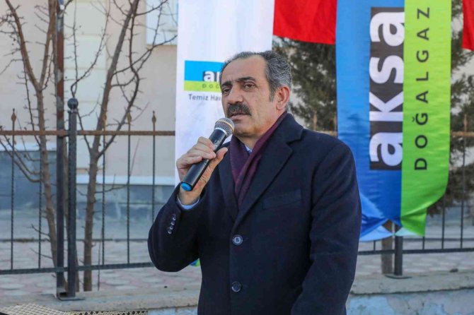 Gürpınar’da İlk Doğal Gaz Ateşi Yakıldı