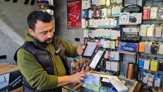 Telefoncudan 120 Bin Liralık Soygun