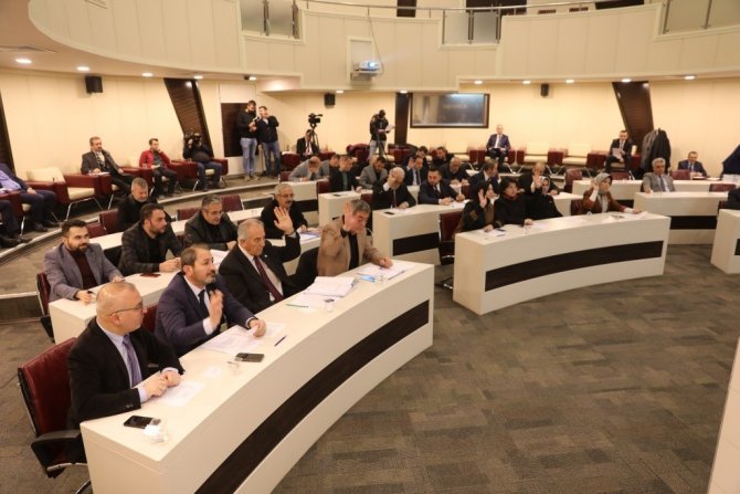 Başkan Çolakbayrakdar, Yılın İlk Meclisinde Kentsel Dönüşüm Müjdesi Verdi