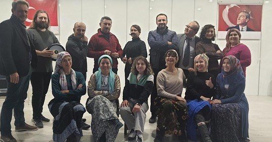 Bilecik’te Eğitim Camiası Merakla Oyunu Bekliyor