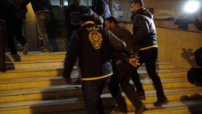 Ges Hırsızları Tutuklandı