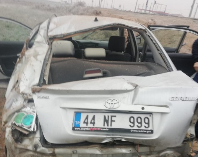 Göreve Giden Polisler Kaza Yaptı: 5 Polis Yaralı