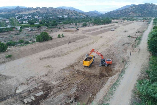 Mergen Çayı Taşkınlardan Korunacak