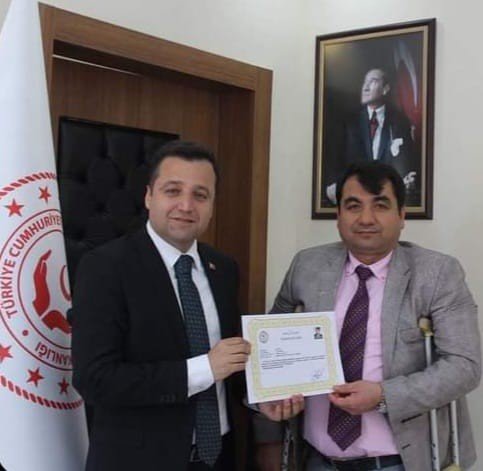 Vali Orhan Tavlı’dan Aile Ve Sosyal Hizmetler Personellerine Başarı Belgesi