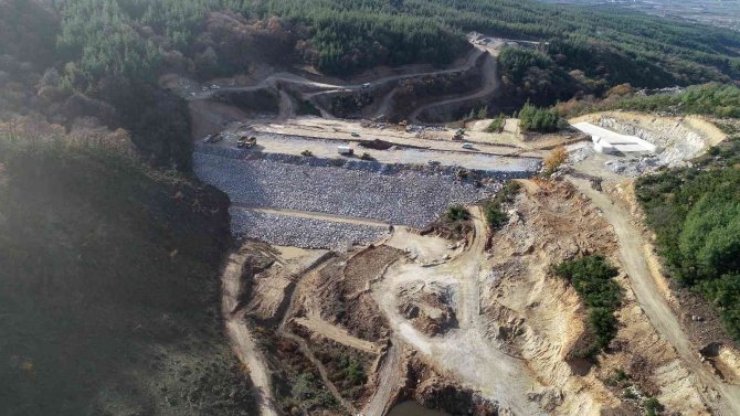 Susurluk Dereköy Barajı’nın Yapımına Devam Ediliyor
