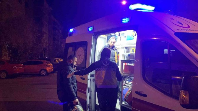 Taksiyle Çarpışan Motosikletin Sürücüsü Yaralandı