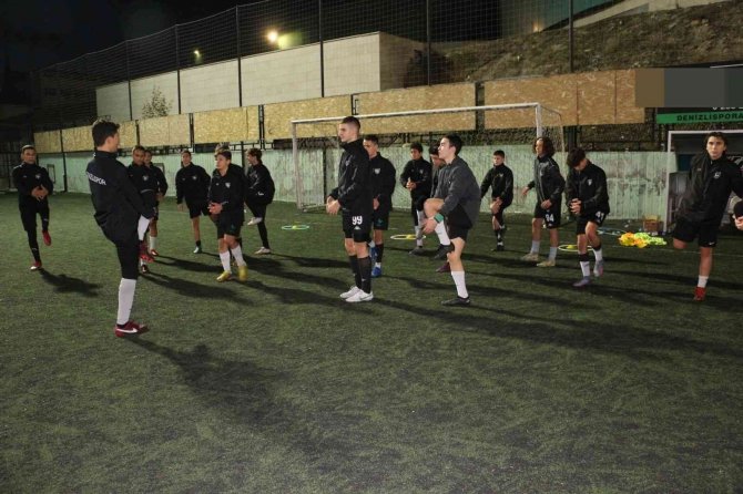 U15 Gelişim Ligi Lideri Denizlispor İkinci Yarı Çalışmalarına Hız Verdi