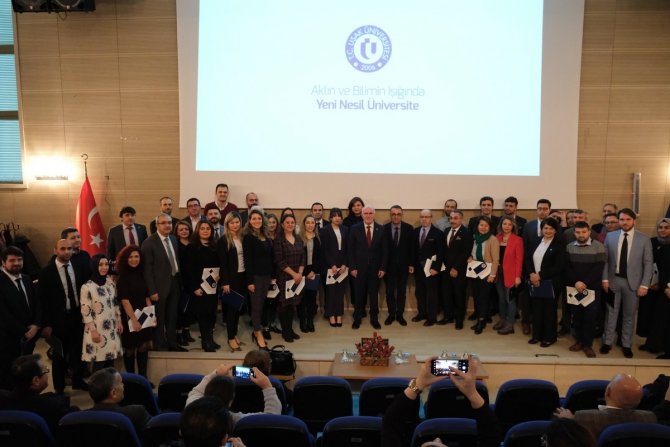 Uşak Üniversitesi 2022 Yılı Kalite Ve Personel Ödülleri Sahiplerini Buldu