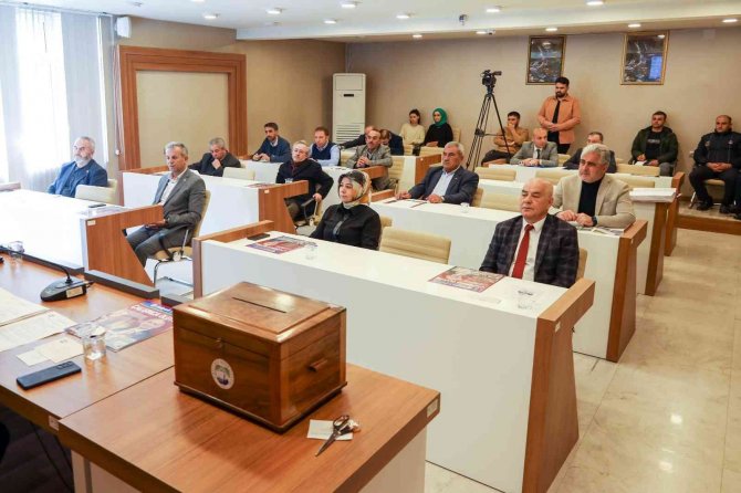 Yahyalı Belediyesi 2023 Yılının İ̇lk Meclis Toplantısını Yaptı